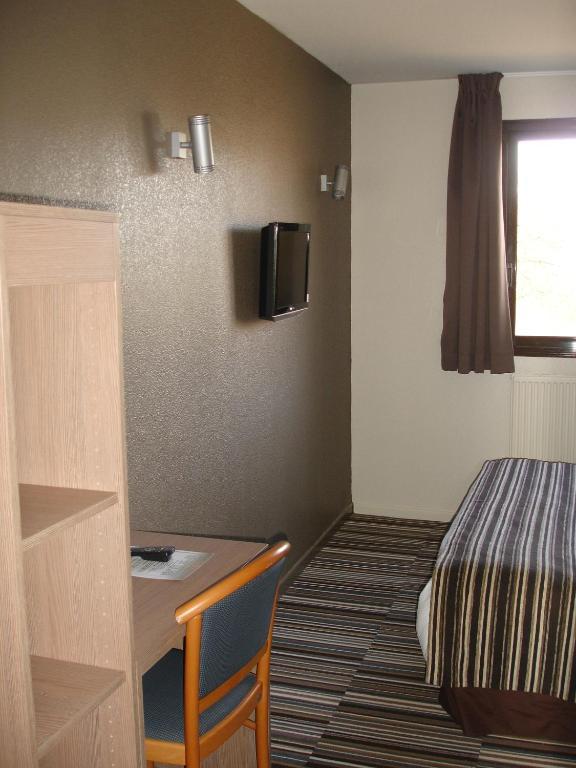 Hotel Bollaert Ленс Стая снимка